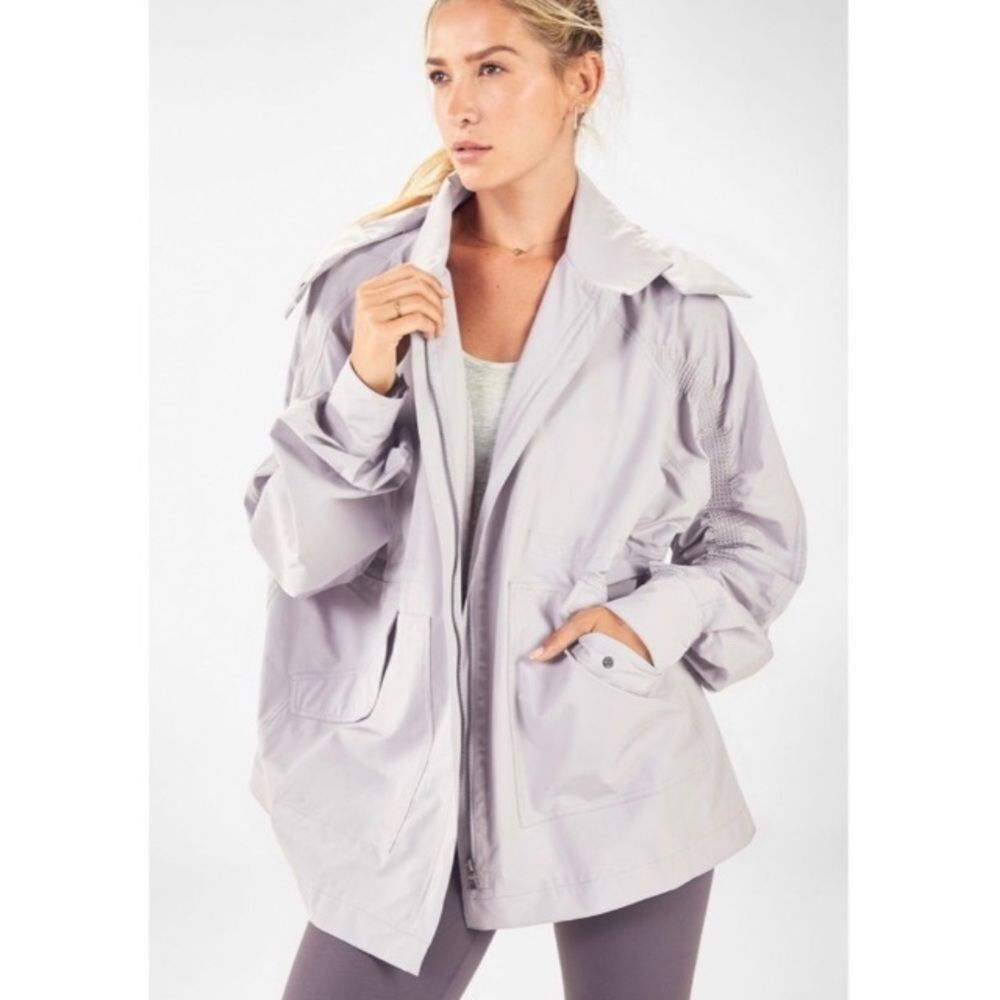 Fabletics Gray Lightweight Rain Jacket Size XL New With Tags NWT